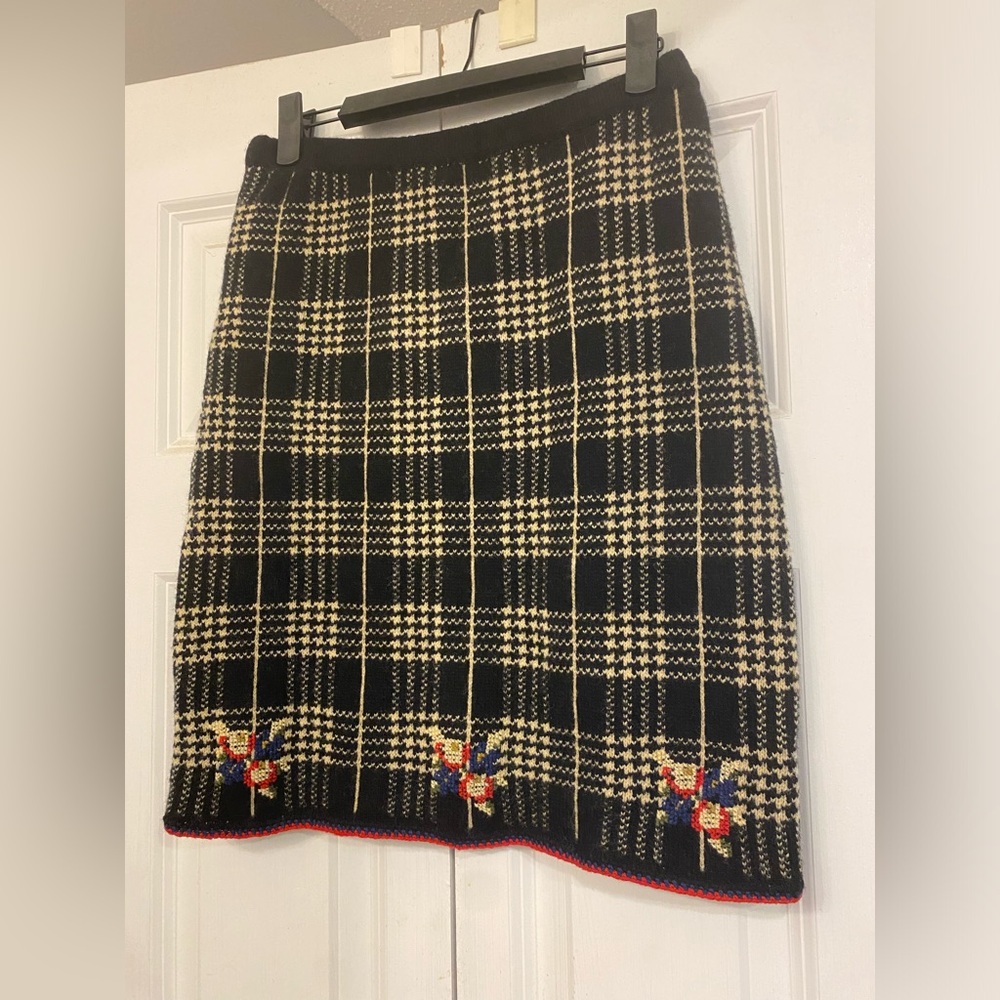 Vintage Betsey Johnson 100% Lambs wool skirt
